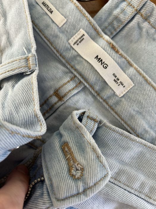 Продам джинсы mango