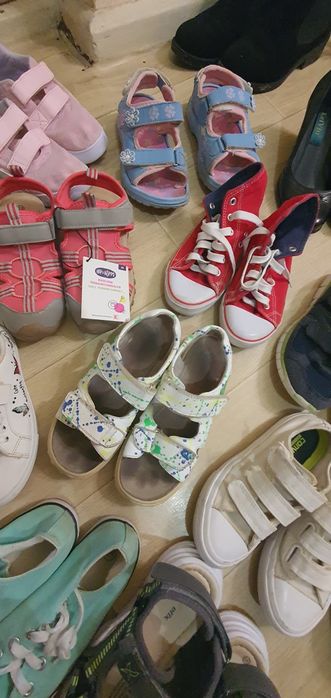 Обувь детская на девочку