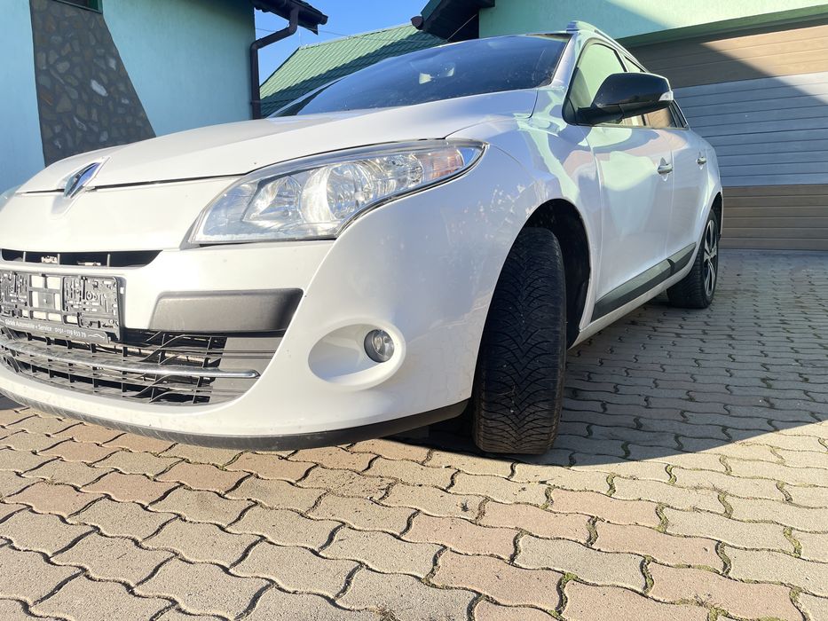 RENAULT Megane 2011 — imagine 3