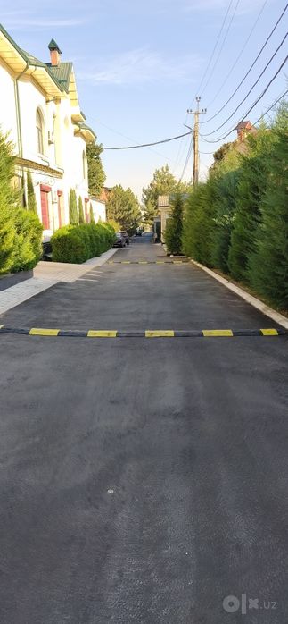 Лежащие полицейский