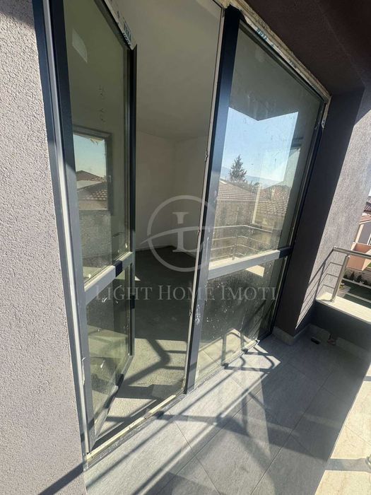 Продава се Тристаен апартамент в с. Белащица, Област Пловдив - 102 кв.м за 1400 €/кв.м - Снимка #10