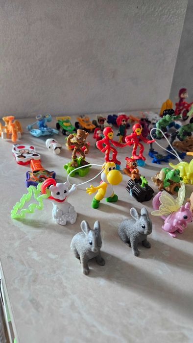 42 шт Игрушки из киндер сюрприза