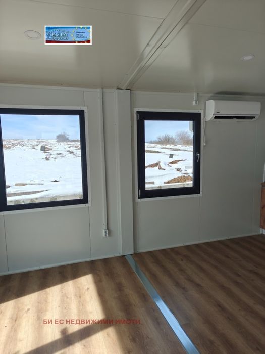 Къща в с. Рельово 68 m² и двор 4000 м²