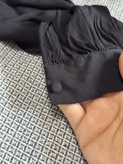 Блузка черная H&M