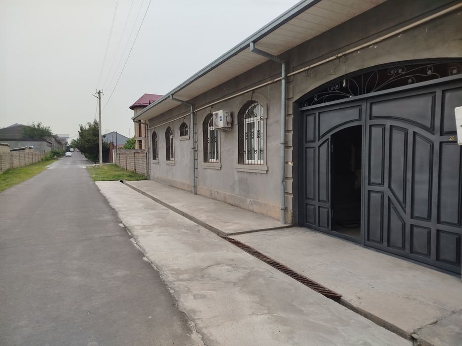 Тошкент тумани, Парвозда шинам 5.5 сотихли ҳовли сотилади!