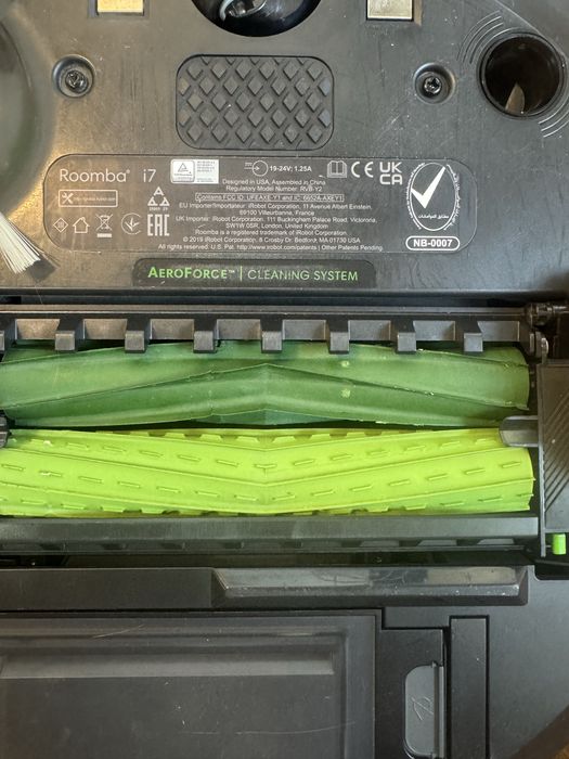 iRobot Roomba I7