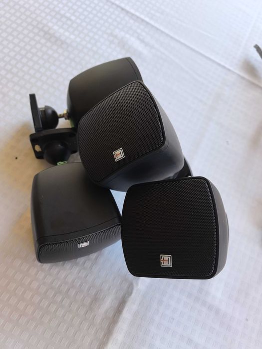 Тонколонки за домашно кино или за музика(4 броя) чисто нови