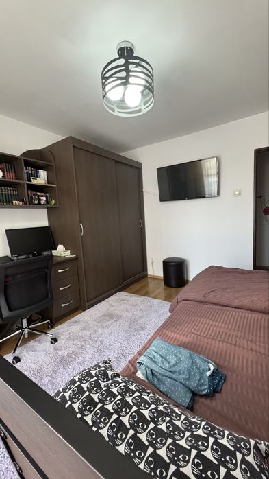 Apartament 2 camere, Floresti zona sens giratoriu