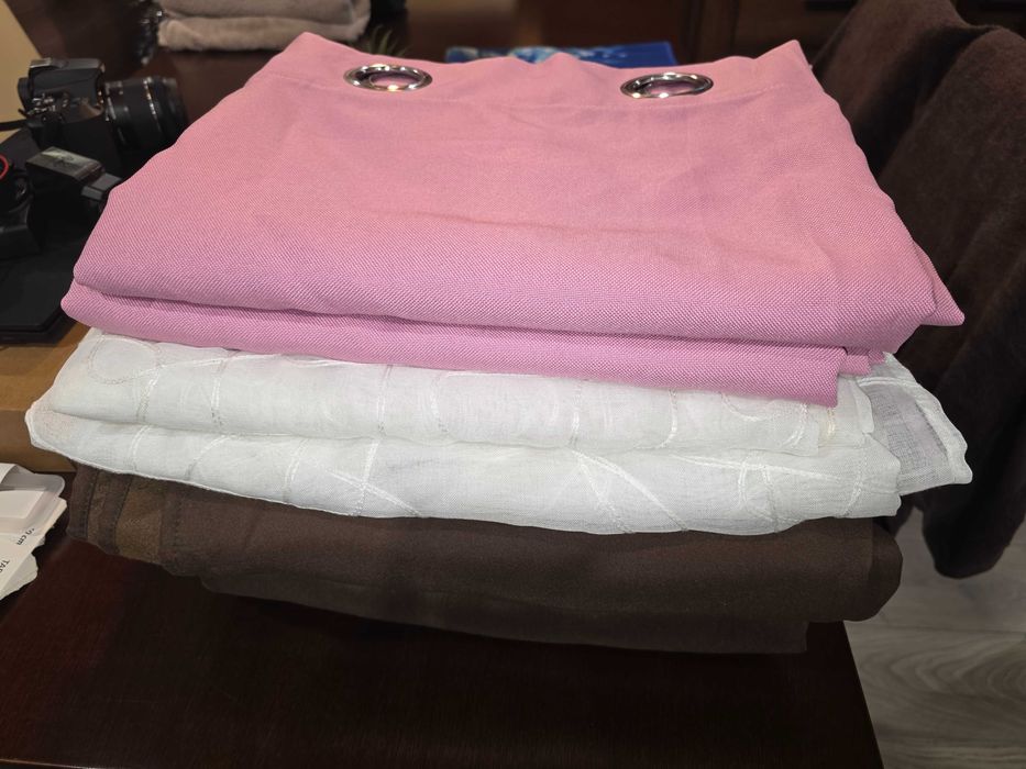 Затъмняващи завеси и пердета