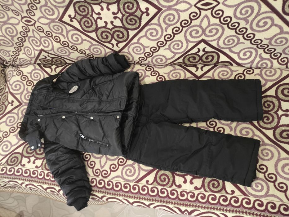 Продам зимний комплект б/у