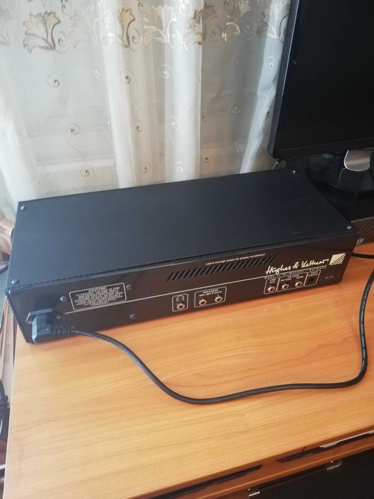 Германски  качествен усилвател /глава/ Hughes and Kettner за китара