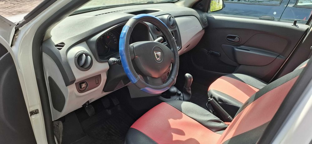 Vanzare auto Logan