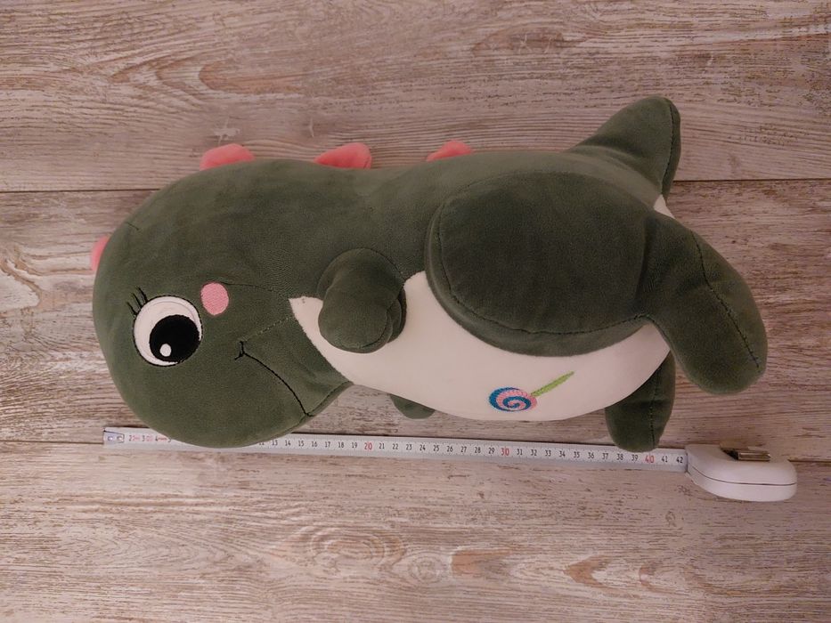 Плюшен динозавър