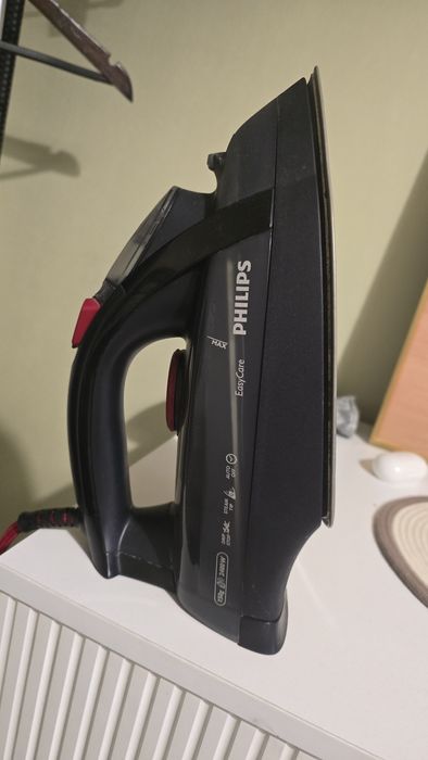 Продам утюг Philips 2400w