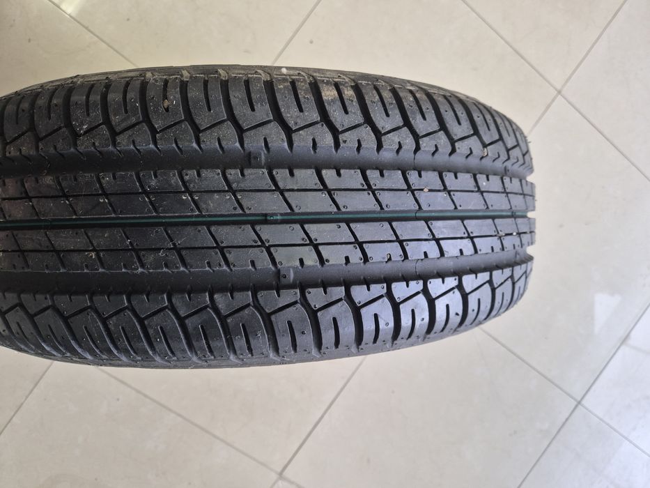 Резервна гума с джанта + крик