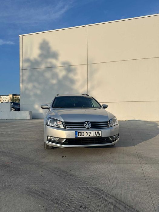 VOLKSWAGEN Passat 2011 — imagine 1