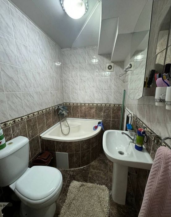 Продается дом. Мирзо Улугбекский р-он Военный Госпиталь.