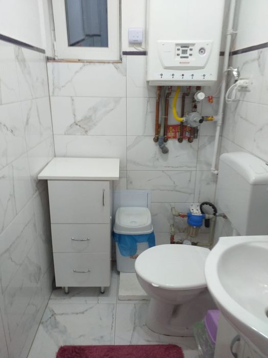 Apartament 3 camere Balta Sarata