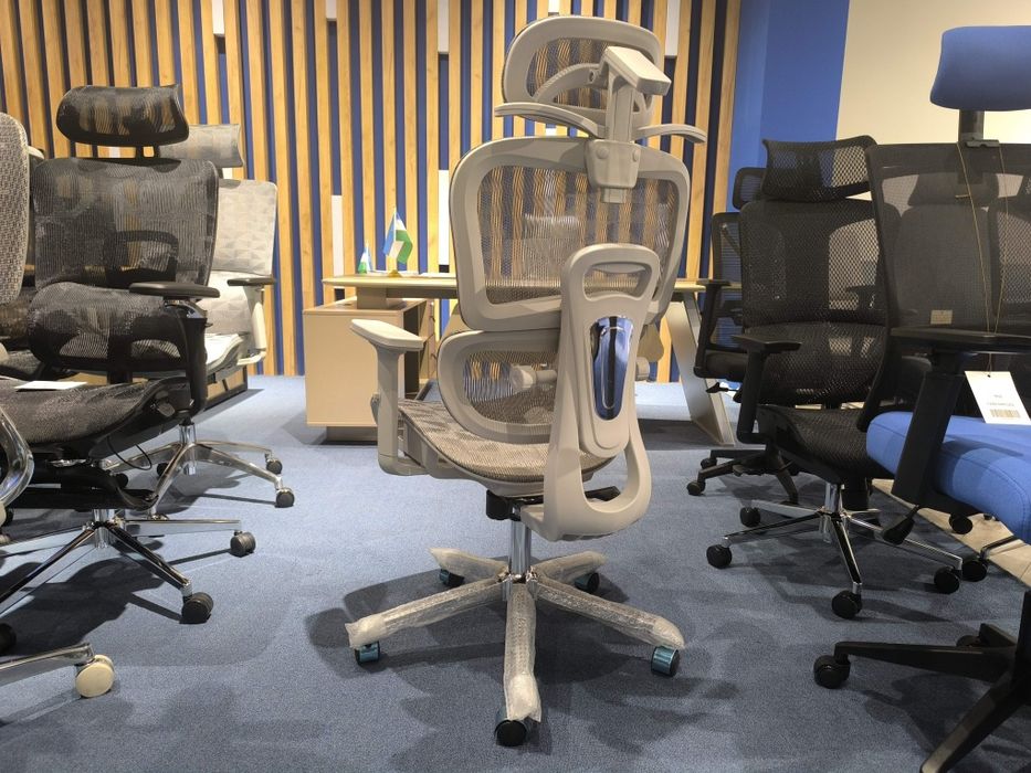 Kreslo ofis Aristo, Кресло офисное Aristo 627