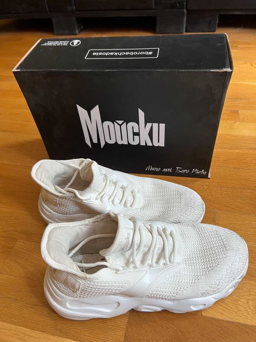 Маратонки Мойски, номер 41