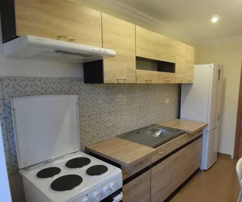 Дава се под наем Едностаен апартамент в Пловдив, Остромила - 48 кв.м за 173.4 € - Снимка #1