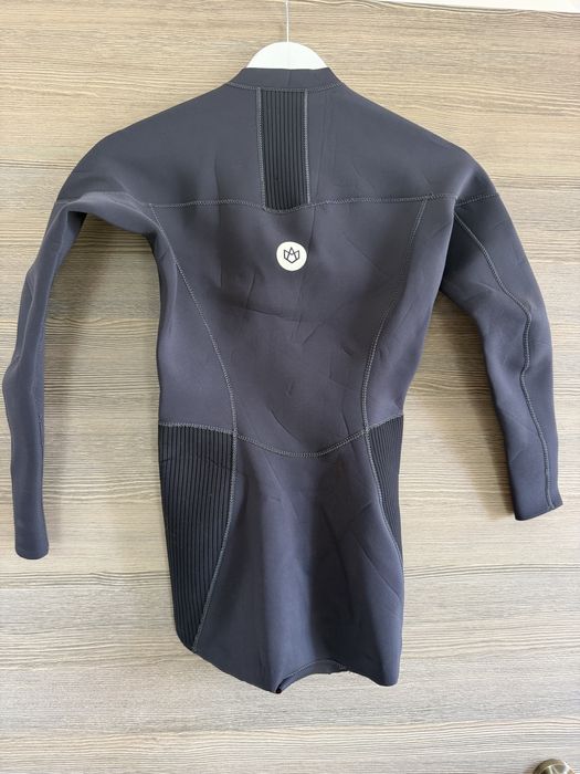Costum neopren Manera Seafarer 2/2 mm S