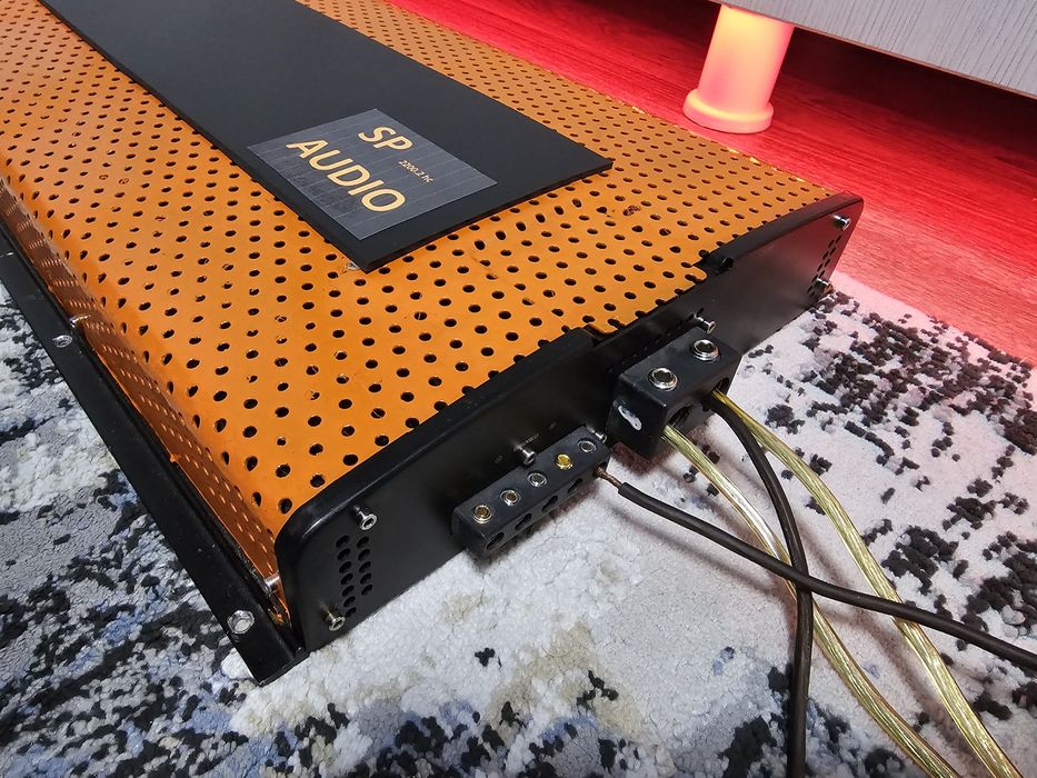 Statie amplificator auto SP Audio 2x2200rms