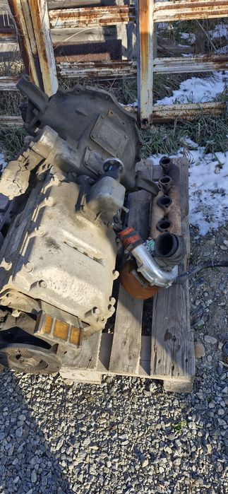 Продам двигатель камаз евро 2 с коробкой