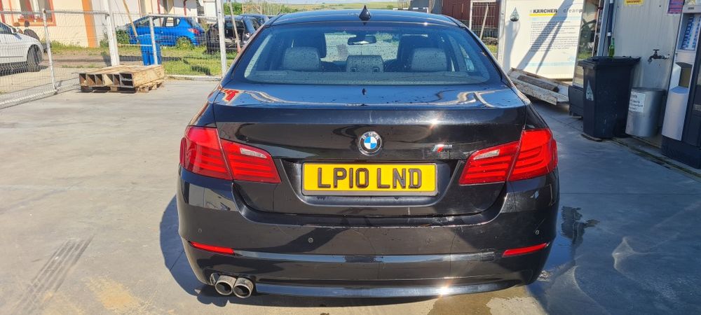 BMW 5 Series 2010 — imagine 5