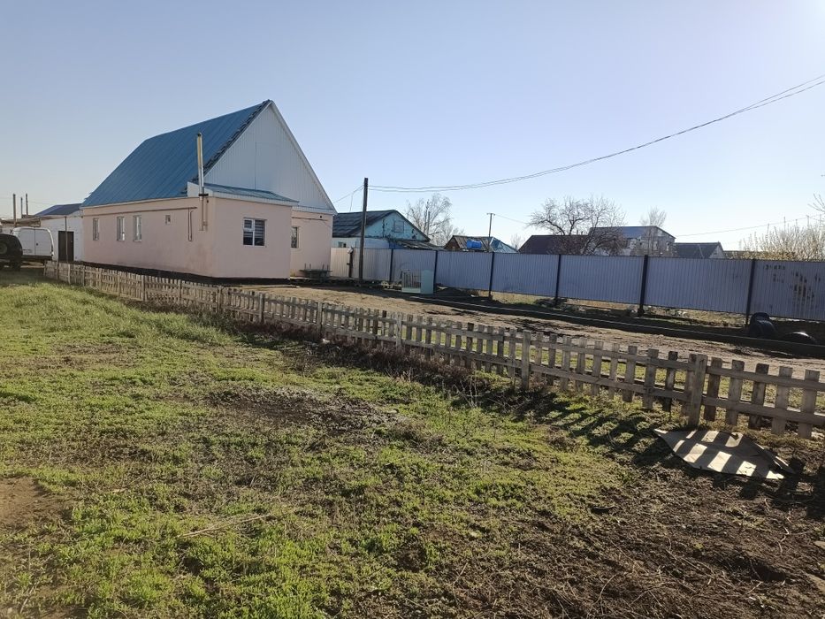 продается дом 8соток рядом школа ГМЗ