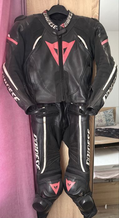 Дамски мото екип Dainese