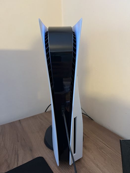 PS5 Диск Версия с 1 Джойстик
