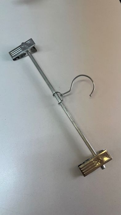 Продам металлические вешалки