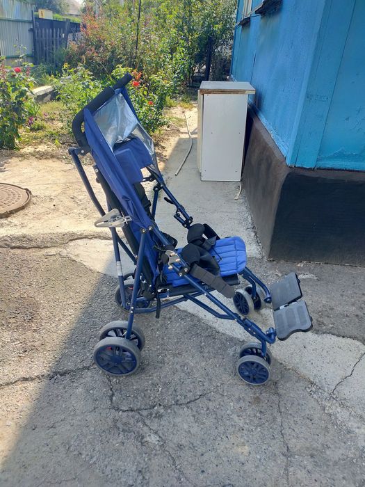 Коляска для детей с ДЦП
