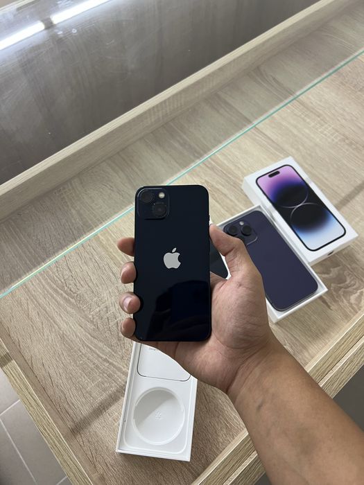 iPhone 13 128 GB 100%