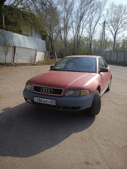 Ауди а4 продам  срочно