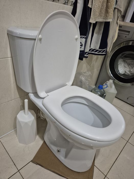 продам унитаз...