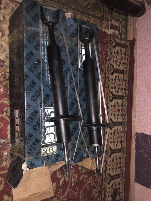 Амортизаторы на Audi A4