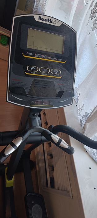 Эллиптический тренажёр