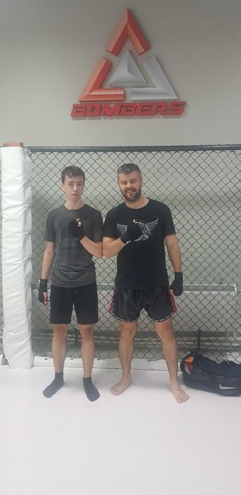 Antrenamente private autoaparare , kickboxing , box/ Personal trainer
