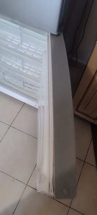 Продам холодильник LG