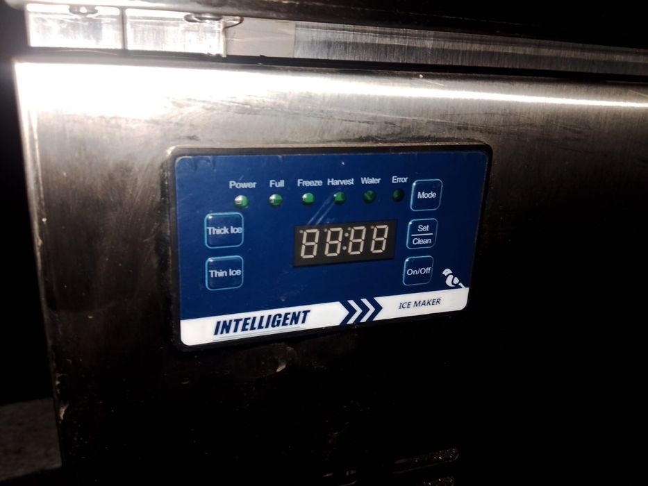 Продаем 2 леда генератора