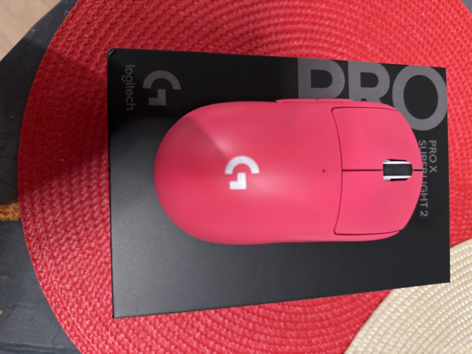 Mouse gaming Superlight 2 Magenta