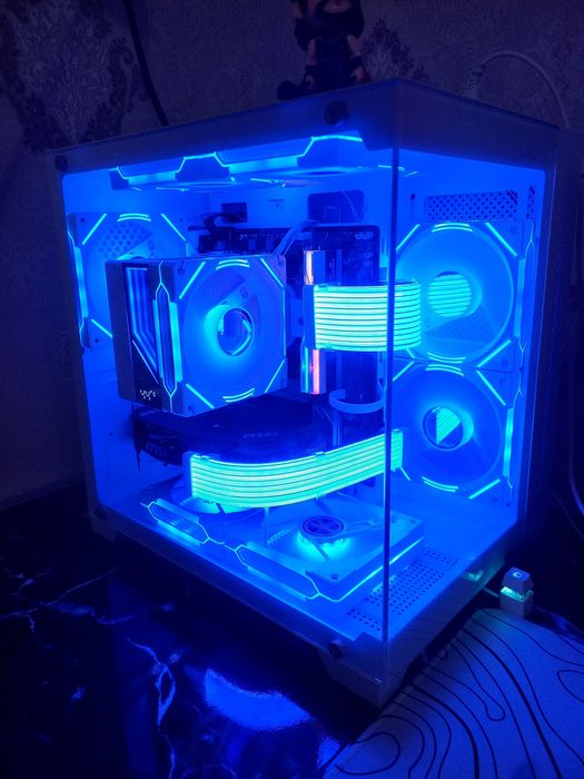 RTX 4060 RYZEN 7500F 32GB DDR5 6000MHZ