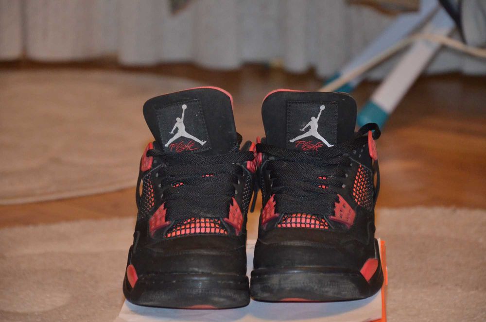 Air Jordan 4 Retro, marimea 38