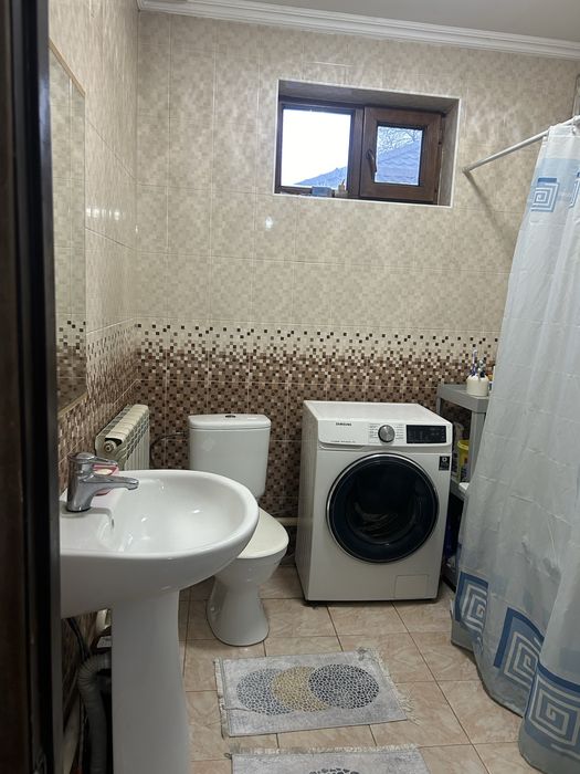 Срочно продается дом из красного кирпича!