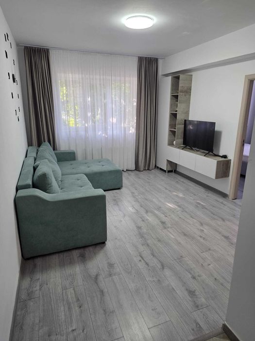 Proprietar – Închiriez 2 camere , Parter, Centrală, Parcare inclusă – Str. Acțiunii 48-50