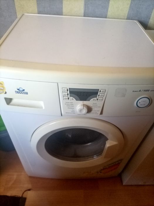 Продам стиральную машину