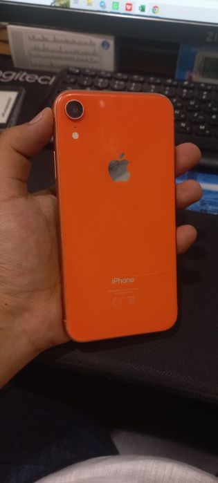 Iphone XR 64 akumlyator usiliniy qoyilgan
