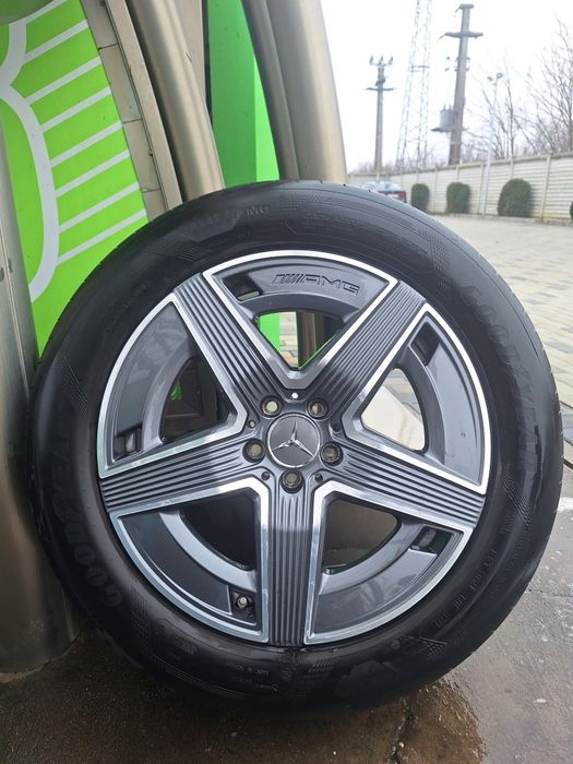 Roti(jante+anvelope vară 2022+senzori) Mercedes AMG GLC GLB 235 55 R19